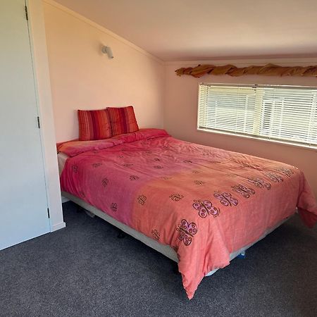 Coro Beach Haven - Hahei Holiday Home Extérieur photo